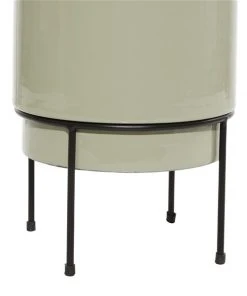 Grayson Lane 6.88-in x 10-in White Metal Planters - Set of 3 9 Grayson Lane 6.88-in x 10-in White Metal Planters - Set of 3 -GRAYSON LANE shop 330940958 AlternateImage4 l