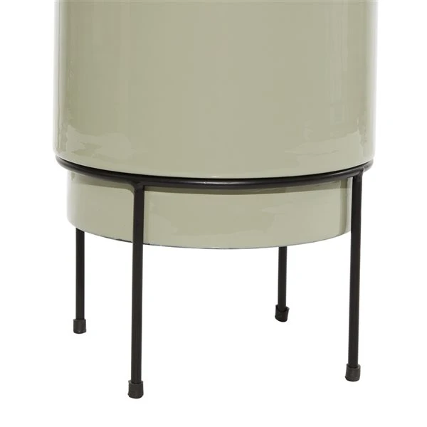 Grayson Lane 6.88-in x 10-in White Metal Planters - Set of 3 5 Grayson Lane 6.88-in x 10-in White Metal Planters - Set of 3 - Image 5