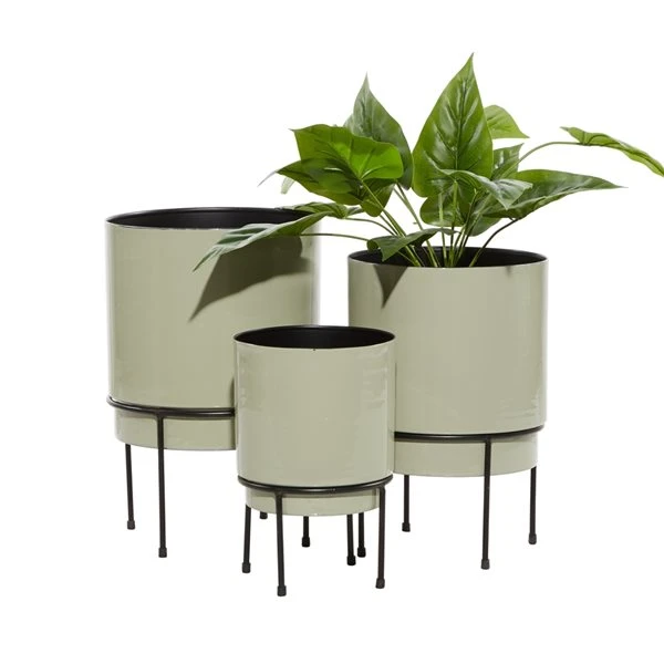 Grayson Lane 6.88-in x 10-in White Metal Planters - Set of 3 1 Grayson Lane 6.88-in x 10-in White Metal Planters - Set of 3