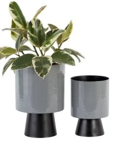 Grayson Lane 9.9-in W x 14.15-in H Grey Metal Planter