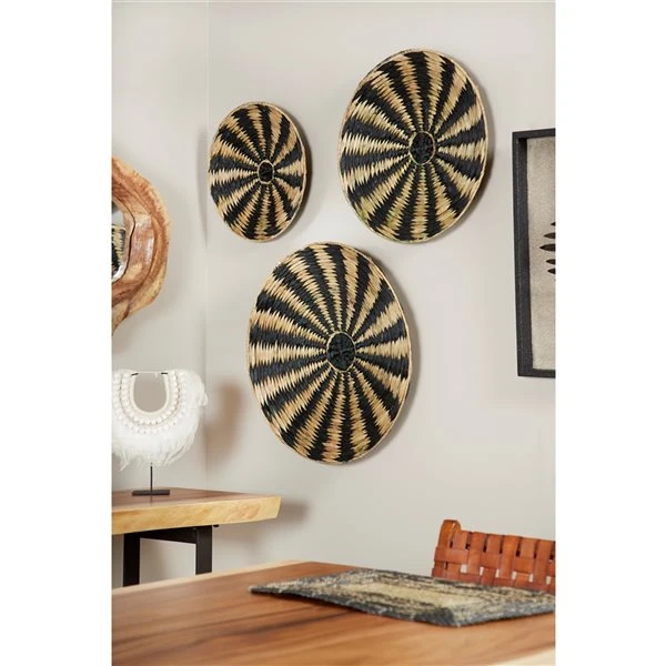 Grayson Lane 24-in H x 24-in W Abstract Metal Wall Accent - Set of 3 2 Grayson Lane 24-in H x 24-in W Abstract Metal Wall Accent - Set of 3 - Image 2