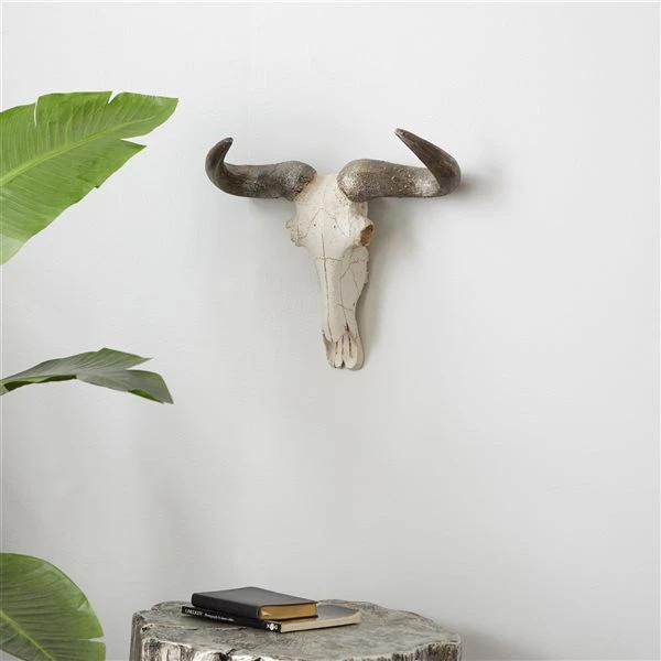 330941466_AlternateImage2_l.jpg Grayson Lane 16-in H x 12-in W Skull Polystone Wall Accent -GRAYSON LANE shop 330941466 AlternateImage2 l