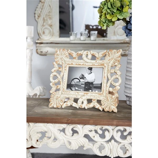 Grayson Lane White Wood Photo Frame (5-in x 7-in) - Set of 2 2 Grayson Lane White Wood Photo Frame (5-in x 7-in) - Set of 2 - Image 2