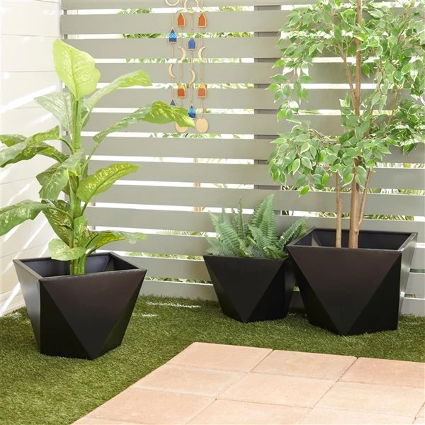 Grayson Lane 18.55-in W x 14.45-in H Modern Black Metal Square Planters - Set of 3 2 Grayson Lane 18.55-in W x 14.45-in H Modern Black Metal Square Planters - Set of 3 - Image 2